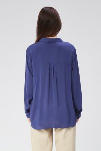 Lacivert Dökümlü Kadın Gömlek