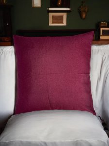 Bordo Jakar Desenli Makinada Yıkanabilir Kırlent