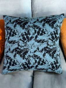 Jakar Desenli Makinada Yıkanabilir Kırlent